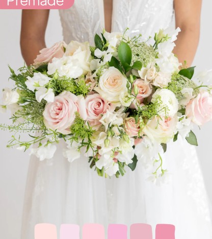 Soft Blush Gelin Buketi – Pudra Pembe ve Beyaz Çiçeklerden Zarif Buket